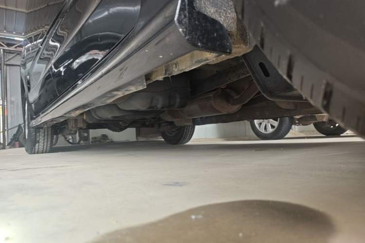 Used SAIC MAXUS G20 2023 Facelifted ES 2.0T Gasoline Automatic Value Edition Right Side Sill