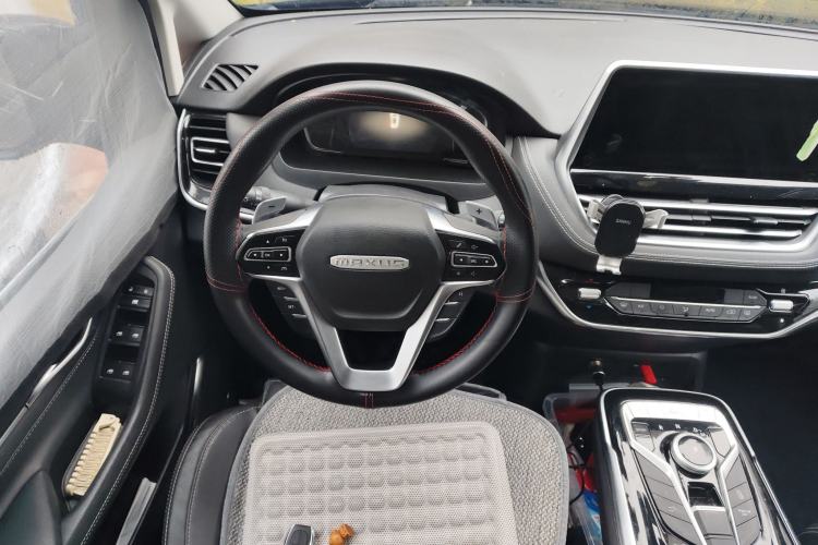 Used SAIC MAXUS G20 2023 Facelifted PLUS 2.0T Gasoline Automatic Luxury Edition Steering Wheel