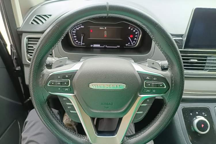Used SAIC MAXUS G20 2023 Facelifted ES 2.0T Gasoline Automatic Value Edition Steering Wheel