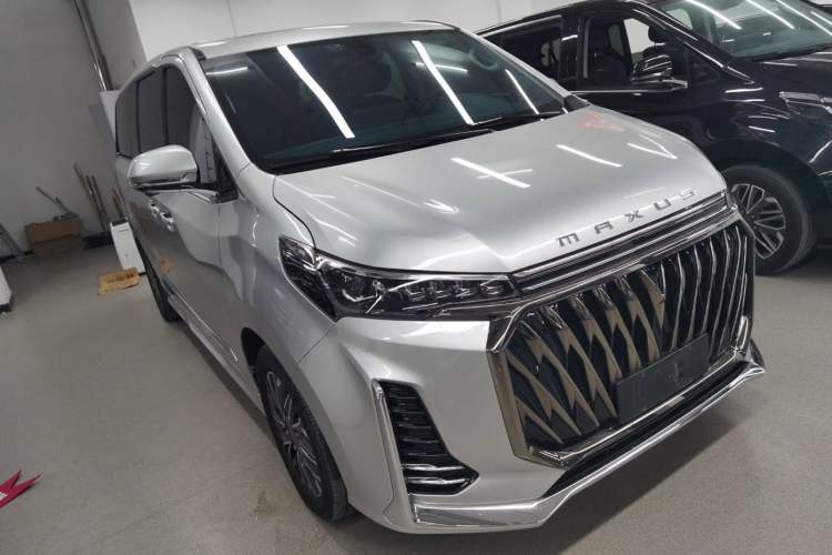 Used SAIC MAXUS G20 2023 Facelift PLUS 2.0T Gasoline Automatic Luxury Touring Edition Exterior 2