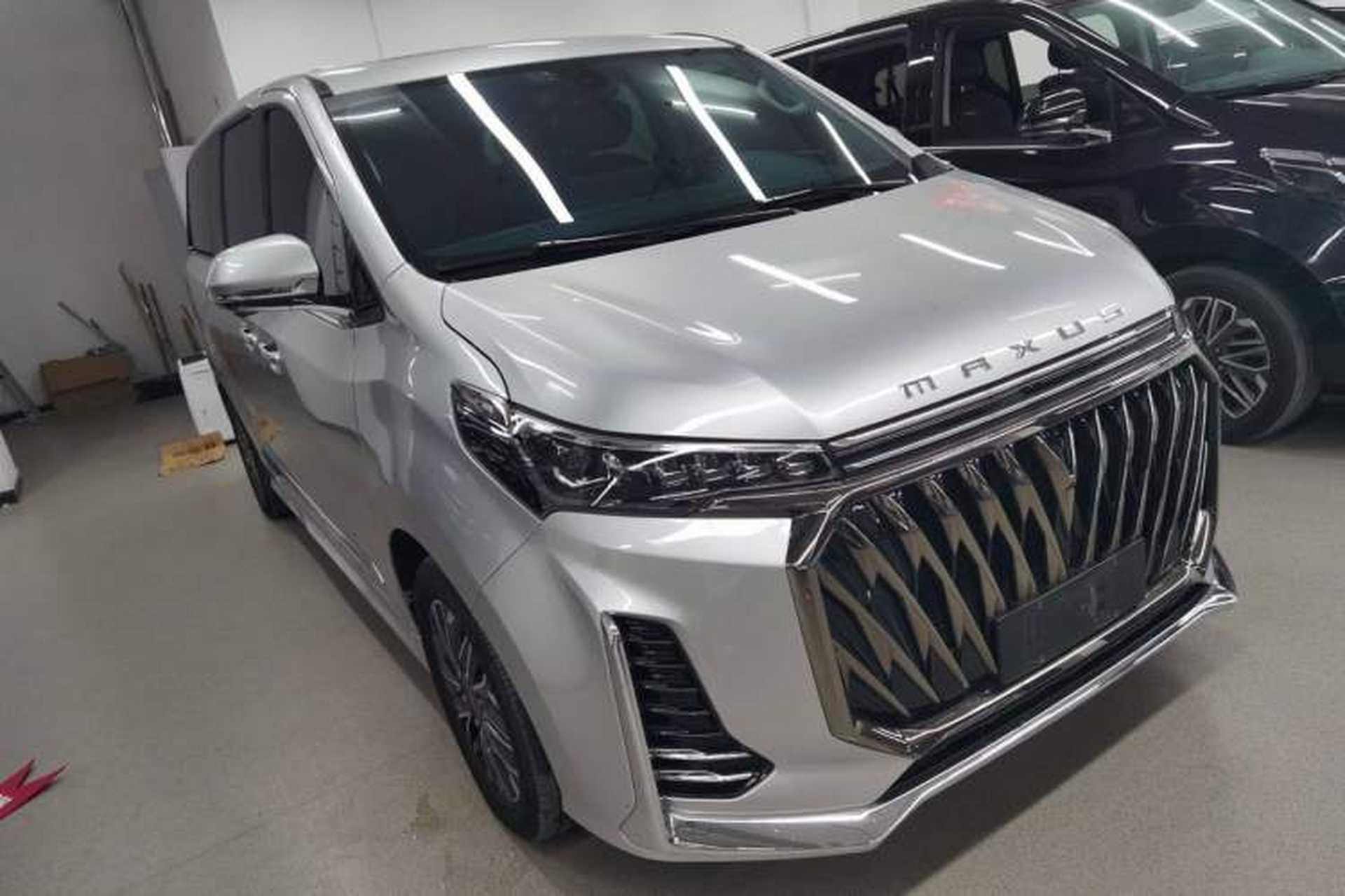 Used SAIC MAXUS G20 2023 Facelift PLUS 2.0T Gasoline Automatic Luxury Touring Edition Exterior 2