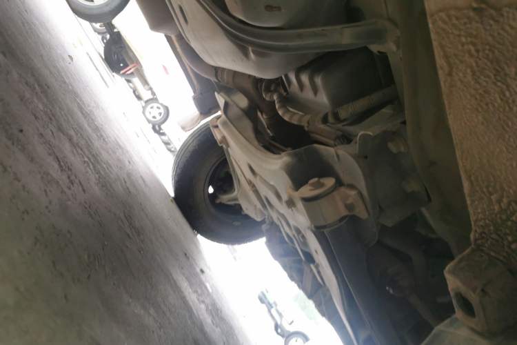 Used SAIC MAXUS G20 2023 ES 2.0T Diesel Manual Value Edition Chassis Front Right
