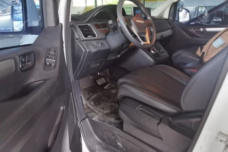 Used SAIC MAXUS G20 2023 Facelifted ES 2.0T Gasoline Automatic Value Edition Driver Seat