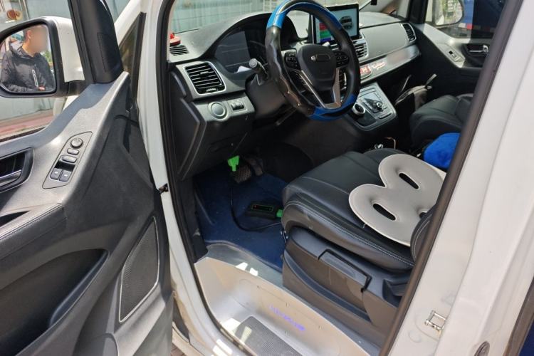 Used SAIC MAXUS G20 2023 Facelifted ES 2.0T Gasoline Automatic Value Edition Driver Seat