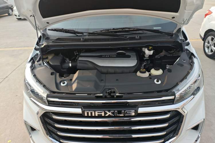 Used SAIC MAXUS G20 2023 ES 2.0T Gasoline Automatic Value Edition Engine Bay