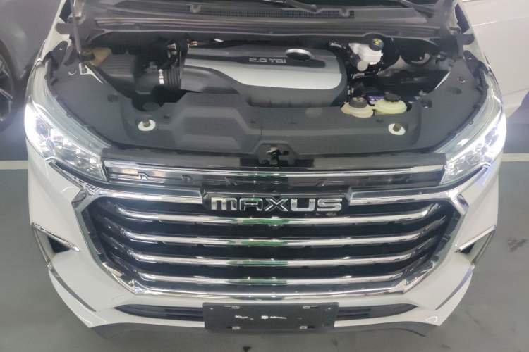 Used SAIC MAXUS G20 2023 ES 2.0T Gasoline Automatic Value Edition Engine Bay