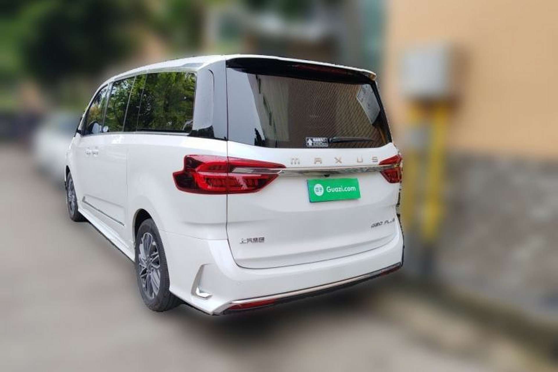 Used SAIC MAXUS G20 2023 Facelifted PLUS 2.0T Gasoline Automatic Flagship Edition Exterior 2