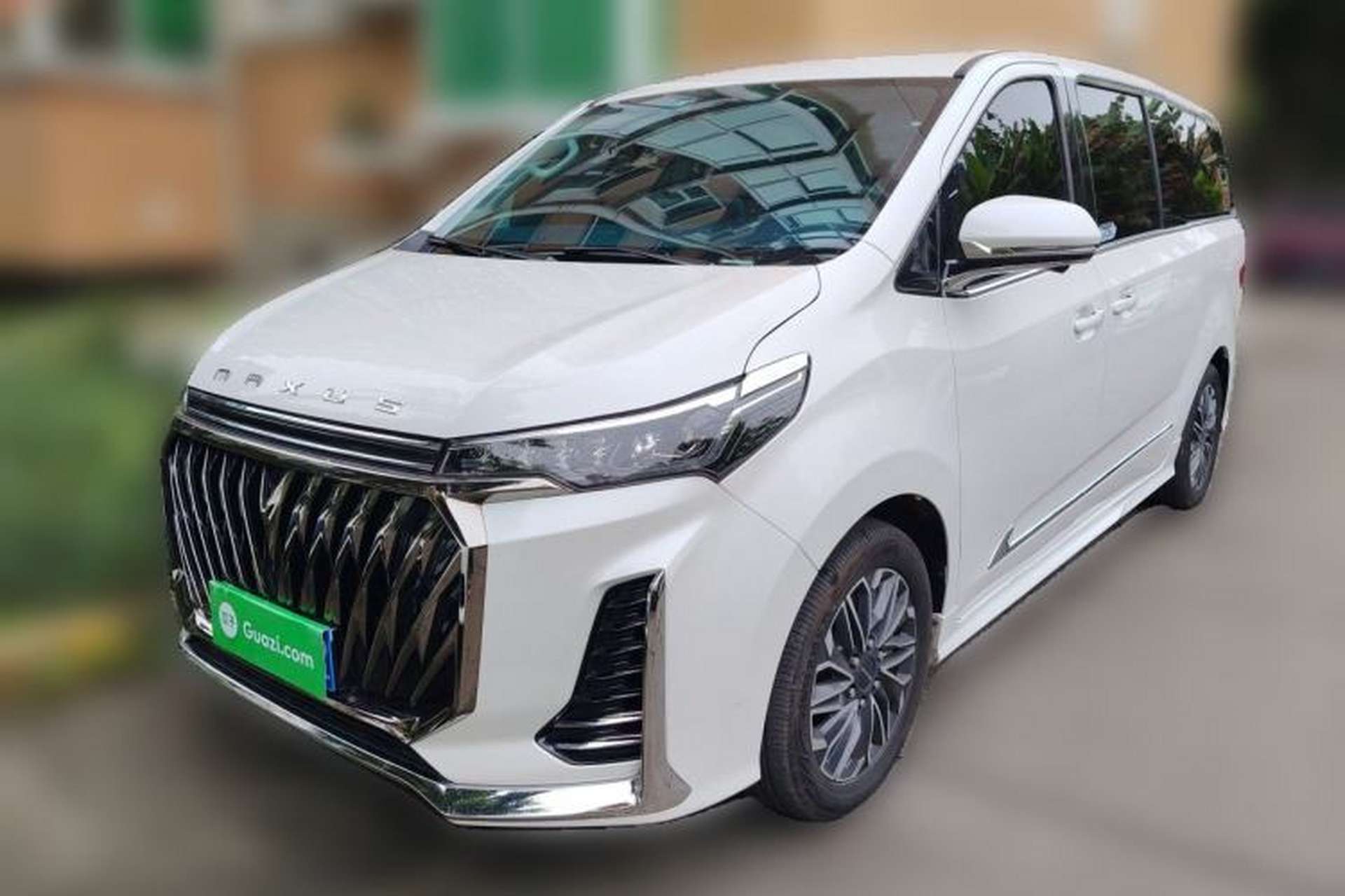 Used SAIC MAXUS G20 2023 Facelifted PLUS 2.0T Gasoline Automatic Flagship Edition Front Left 45 Deg