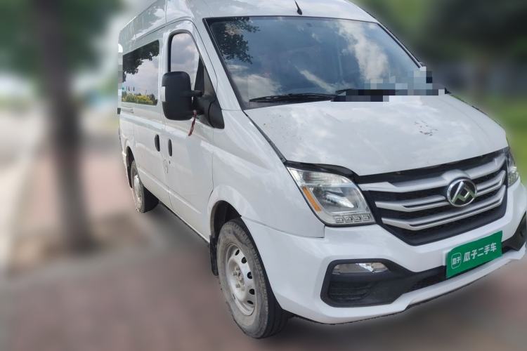 Used SAIC MAXUS G20  Front Right 45 Deg