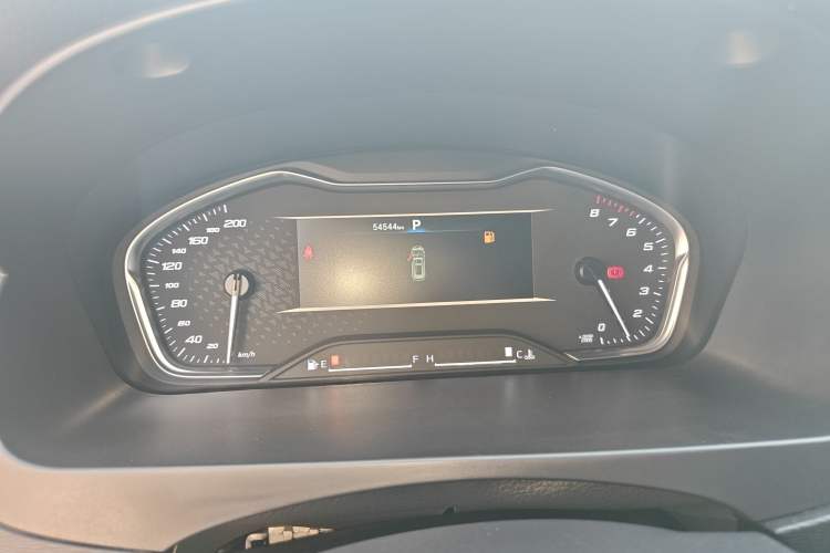 Used SAIC MAXUS G20 2023 ES 2.0T Gasoline Automatic Value Edition Instrument Cluster