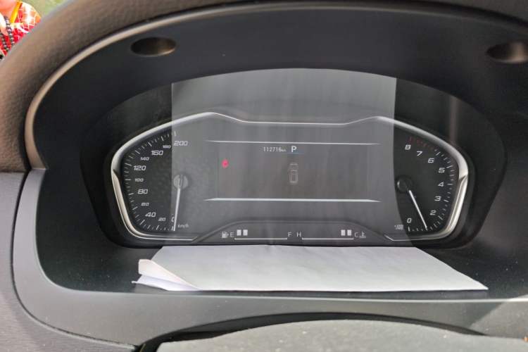Used SAIC MAXUS G20 2023 Facelifted ES 2.0T Gasoline Automatic Value Edition Instrument Cluster