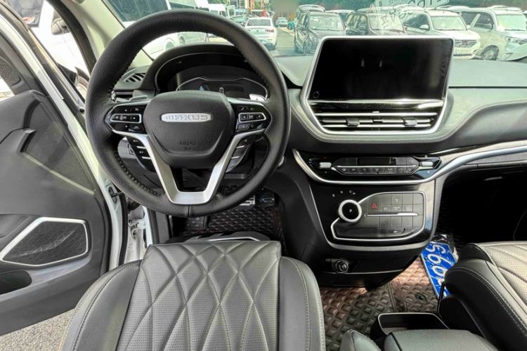 Used SAIC MAXUS G20 2023 Facelift PLUS 2.0T Diesel Automatic Luxury Edition Interior 2