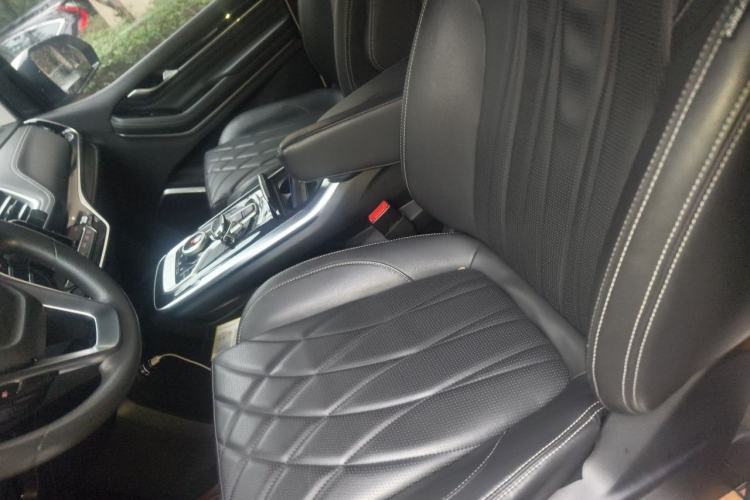 Used SAIC MAXUS G20 2023 Facelifted PLUS 2.0T Gasoline Automatic Luxury Edition Left Front Seat