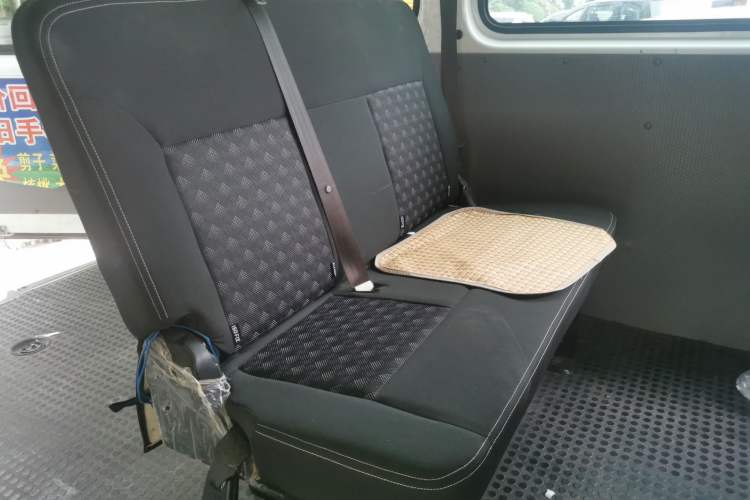Used SAIC MAXUS G20 2023 ES 2.0T Diesel Manual Value Edition Left Rear Seat
