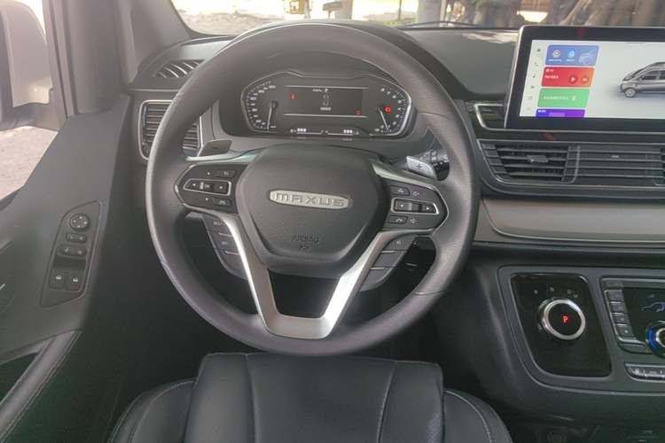 Used SAIC MAXUS G20 2023 Facelifted ES 2.0T Gasoline Automatic Value Edition Steering Wheel