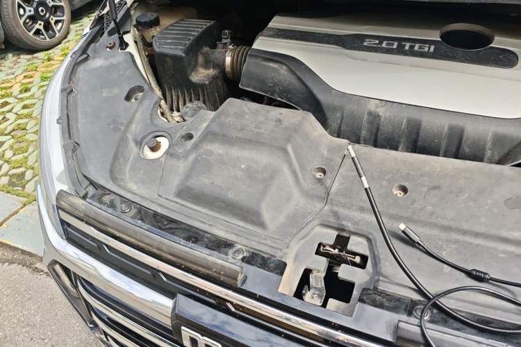 Used SAIC MAXUS G20 RV  Engine Bay Right