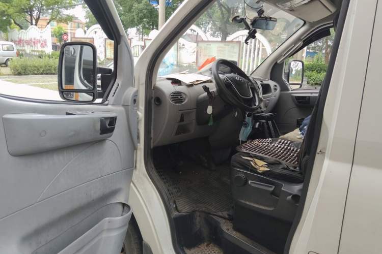 Used SAIC MAXUS G20 RV  Driver Seat
