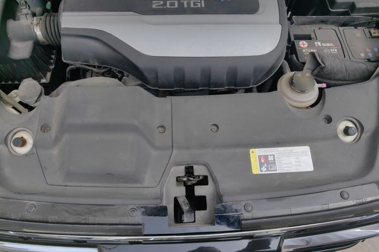 Used SAIC MAXUS G20 RV 2021 2.0T Traveler Self-Propelled Class B RV – Sunlight Edition Engine Bay