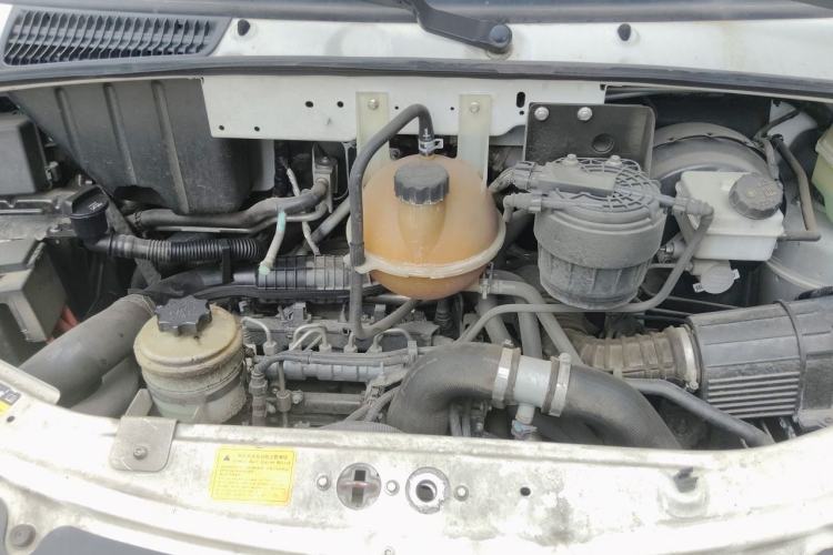 Used SAIC MAXUS G20 RV  Engine Bay