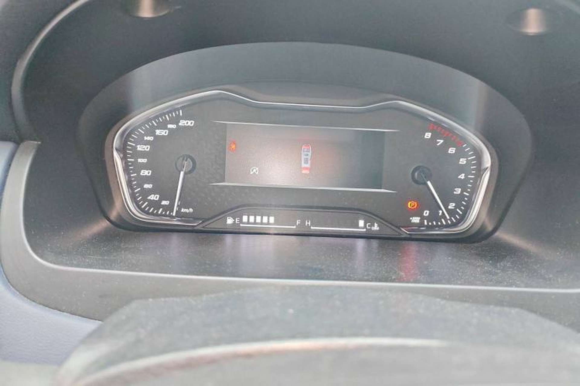 Used SAIC MAXUS G20 RV 2021 Restyled 2.0T Traveler Self-Propelled Class B RV – Time Edition Instrument Cluster