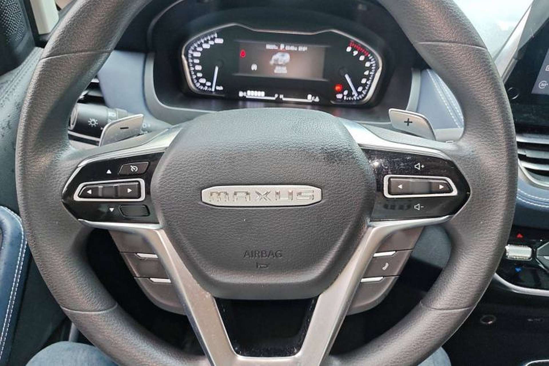 Used SAIC MAXUS G20 RV 2021 Restyled 2.0T Traveler Self-Propelled Class B RV – Time Edition Steering Wheel