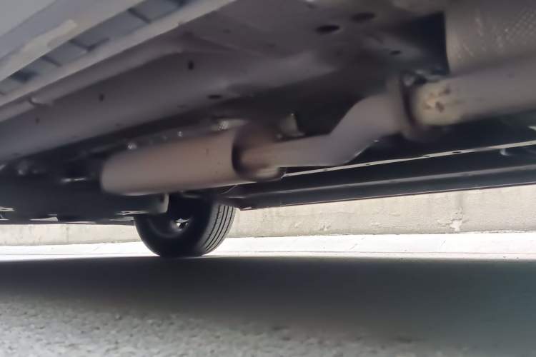 Used SAIC MAXUS G50 2019 1.5T Automatic Elite Edition China VI Standard Chassis Rear Left
