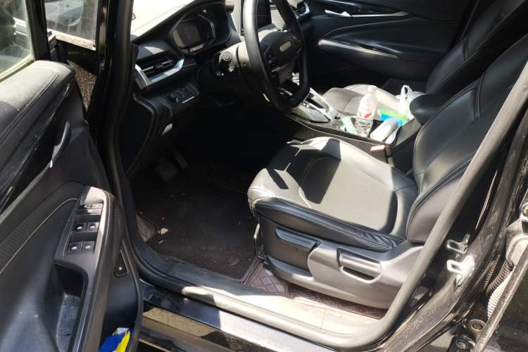 Used SAIC MAXUS G50 2019 1.5T Automatic Elite Edition China VI Standard Driver Seat