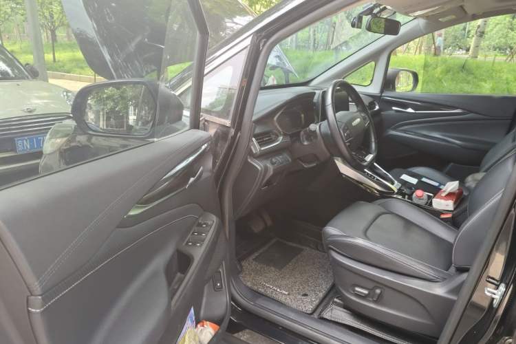 Used SAIC MAXUS G50 2019 1.5T First Edition Automatic Luxury Version 6 Seats Driver Seat