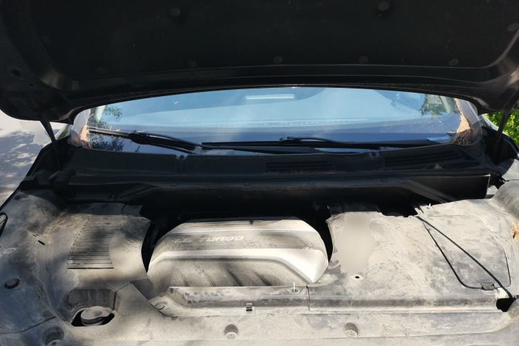 Used SAIC MAXUS G50 2019 1.5T Automatic Elite Edition China VI Standard Engine Bay
