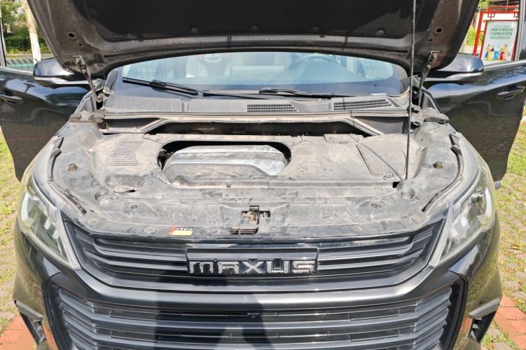 Used SAIC MAXUS G50  Engine Bay