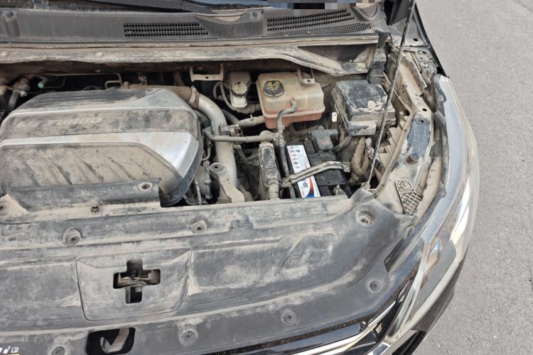 Used SAIC MAXUS G50 2019 1.5T Automatic Elite Edition China V Standard Engine Bay Left
