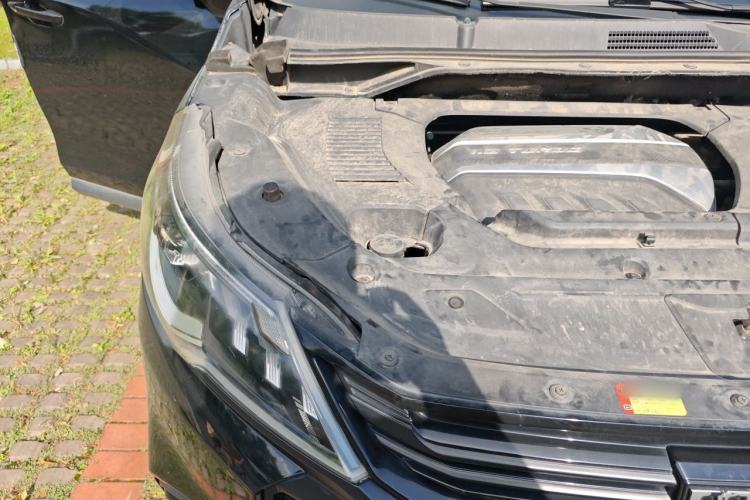 Used SAIC MAXUS G50  Engine Bay Right