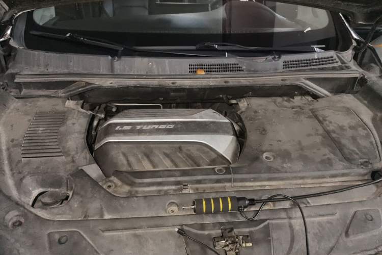 Used SAIC MAXUS G50 2019 1.5T Automatic Luxury Edition China V Standard Engine Bay