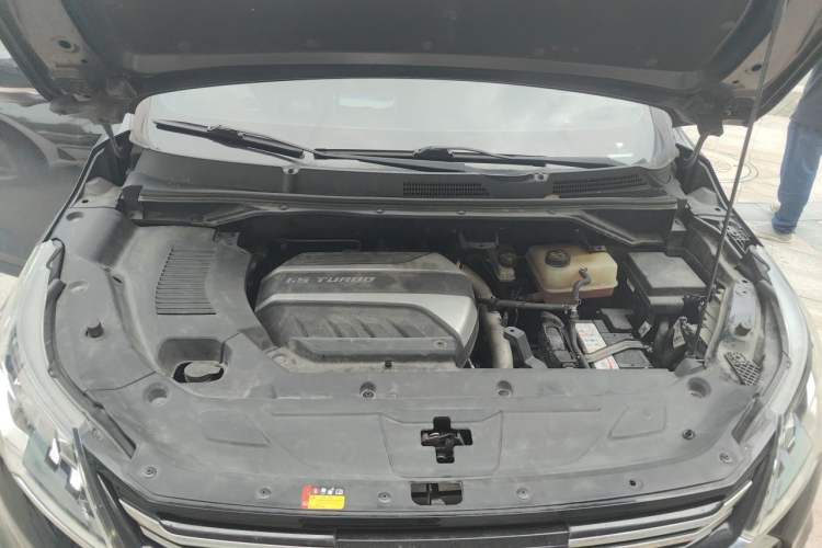 Used SAIC MAXUS G50 2019 1.5T First Edition Automatic Luxury Version 7 Seats Engine Bay
