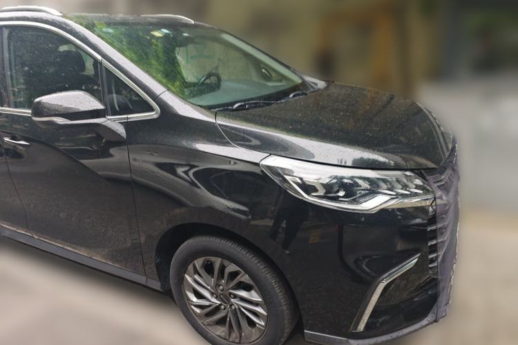 Used SAIC MAXUS G50 2019 1.5T Automatic Luxury Edition China V Standard Front Right 45 Deg
