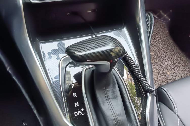 Used SAIC MAXUS G50 2019 1.5T Automatic Elite Edition China VI Standard Gear Lever