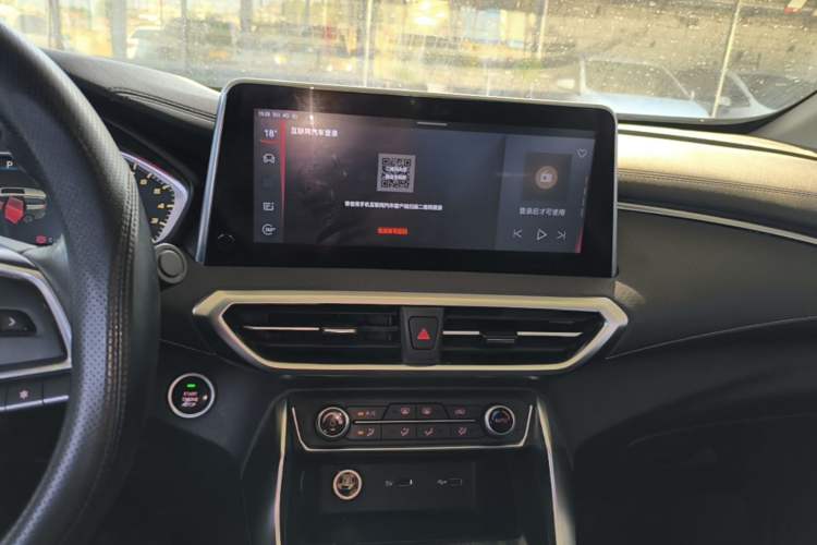 Used SAIC MAXUS G50 2019 1.5T First Edition Automatic Luxury Version 6 Seats Gear Lever