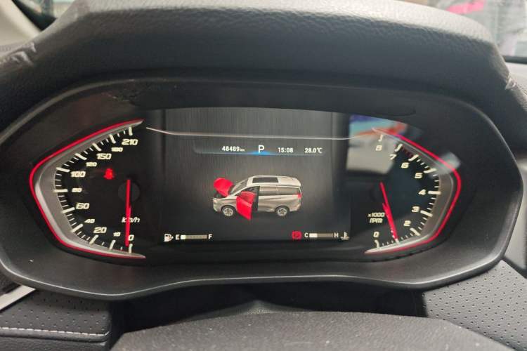 Used SAIC MAXUS G50 2019 1.5T Automatic Luxury Edition China V Standard Instrument Cluster