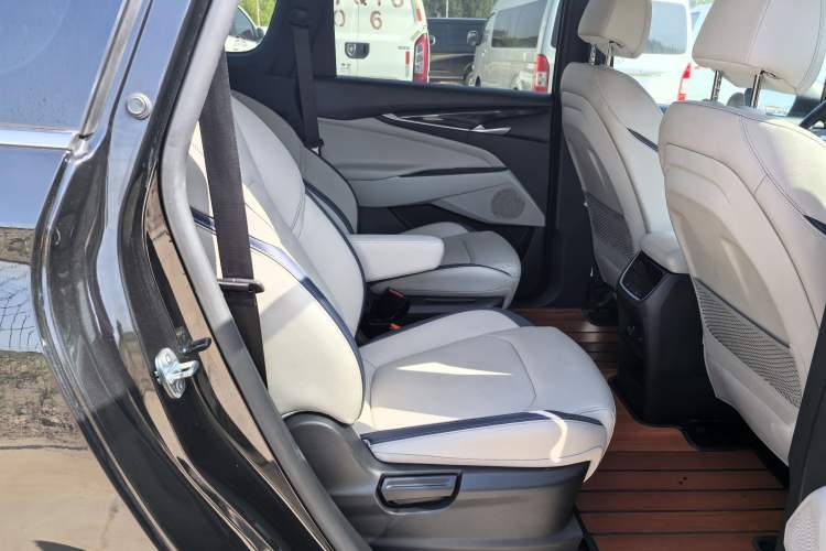 Used SAIC MAXUS G50 2019 1.5T Automatic Luxury Edition China VI Standard Interior 6