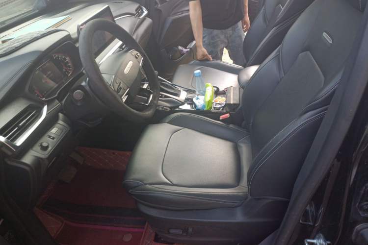Used SAIC MAXUS G50 2019 1.5T Automatic Luxury Edition China VI Standard Left Front Seat