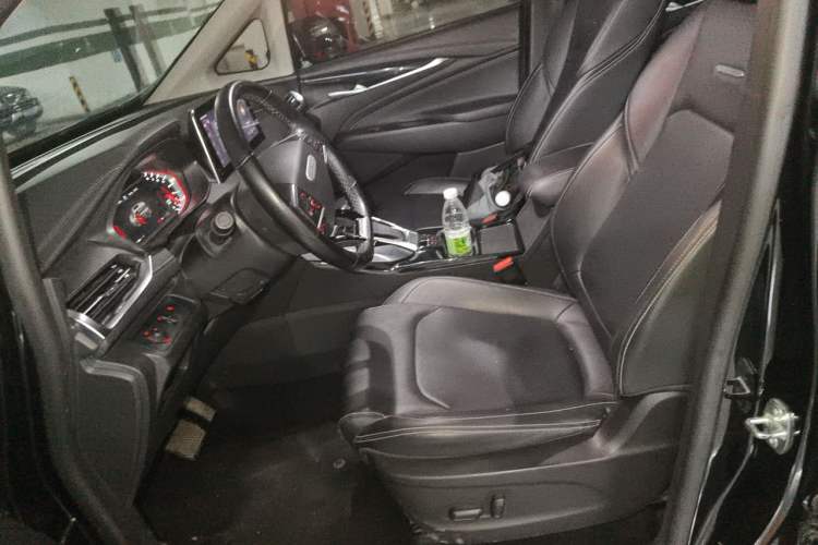 Used SAIC MAXUS G50 2019 1.5T Automatic Luxury Edition China V Standard Left Front Seat