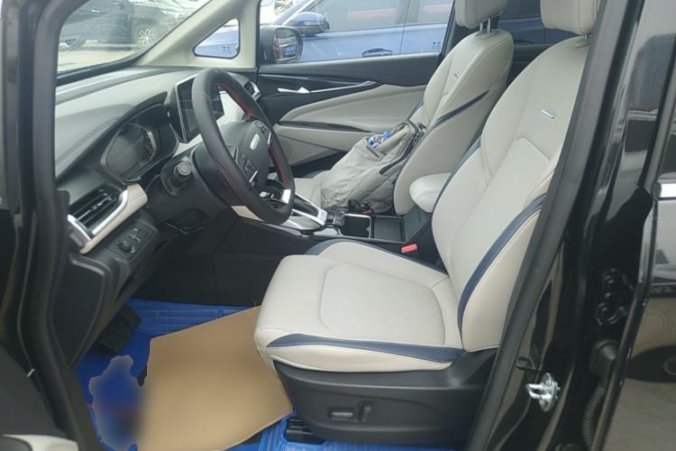 Used SAIC MAXUS G50 2019 1.5T Automatic Luxury Edition China VI Standard Left Front Seat