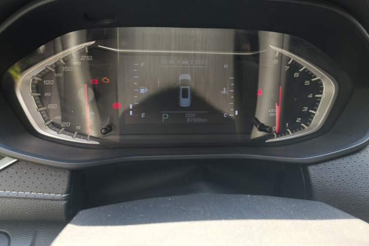 Used SAIC MAXUS G50 2019 1.5T Automatic Elite Edition China VI Standard Odometer Close Up