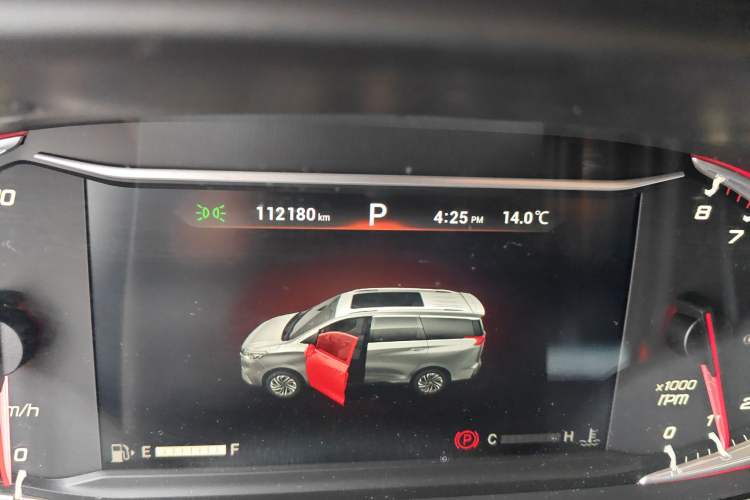 Used SAIC MAXUS G50 2019 1.5T Automatic Luxury Edition China V Standard Odometer Close Up