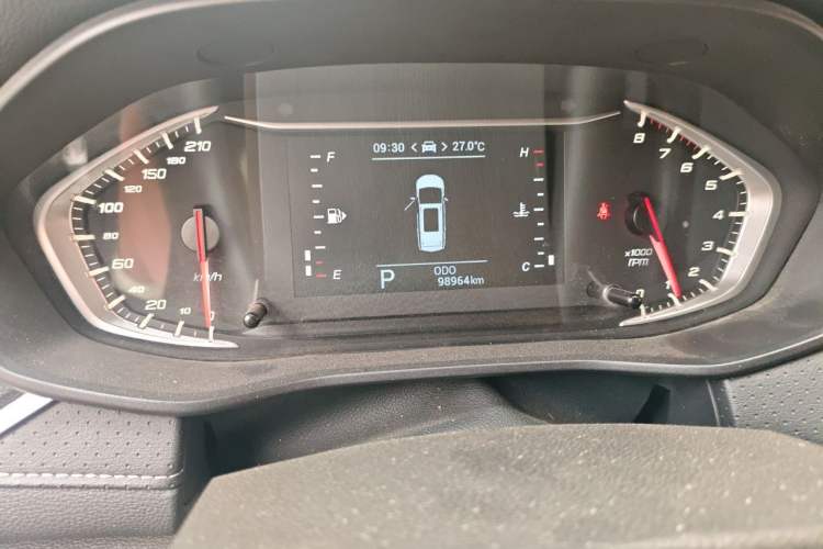 Used SAIC MAXUS G50 2019 1.5T Automatic Elite Edition China VI Standard Odometer Close Up