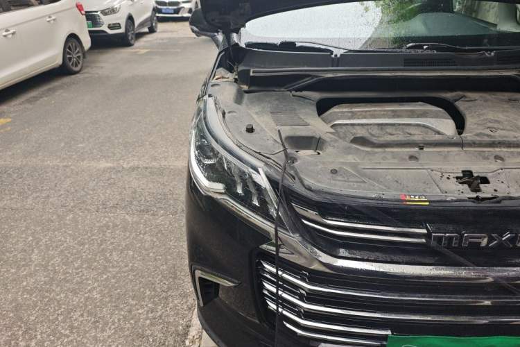 Used SAIC MAXUS G50 2019 1.5T Automatic Luxury Edition China V Standard Right Front Headlight