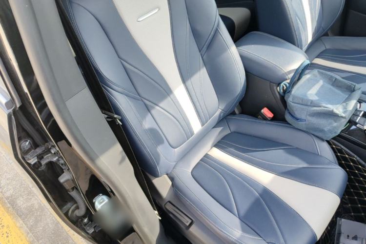 Used SAIC MAXUS G50 2019 1.5T Automatic Elite Edition China VI Standard Right Front Seat