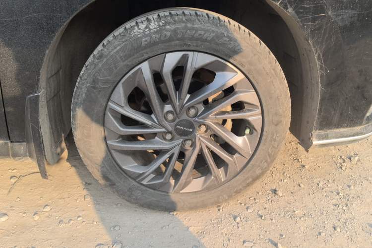 Used SAIC MAXUS G50 2019 1.5T First Edition Automatic Luxury Version 6 Seats Right Front Wheel Hub