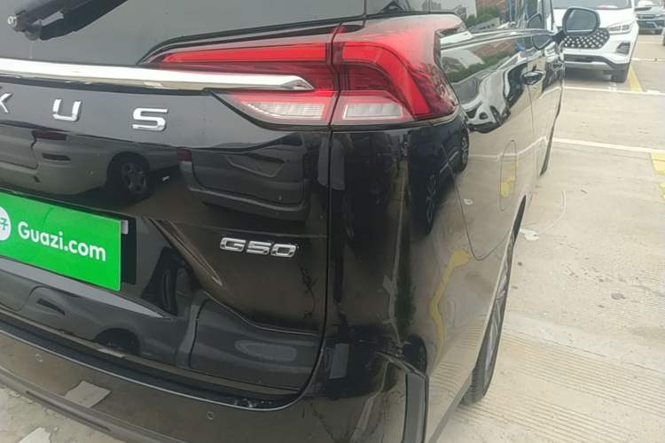 Used SAIC MAXUS G50 2019 1.5T Automatic Luxury Edition China VI Standard Right Rear Taillight