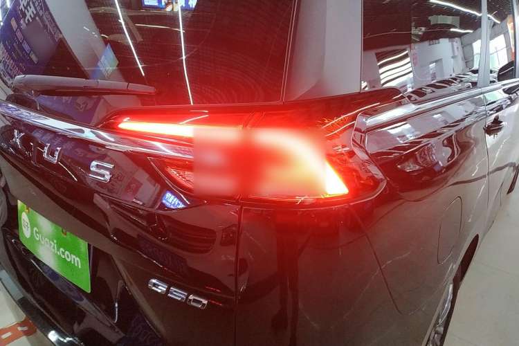 Used SAIC MAXUS G50 2019 1.5T Automatic Elite Edition China VI Standard Right Rear Taillight